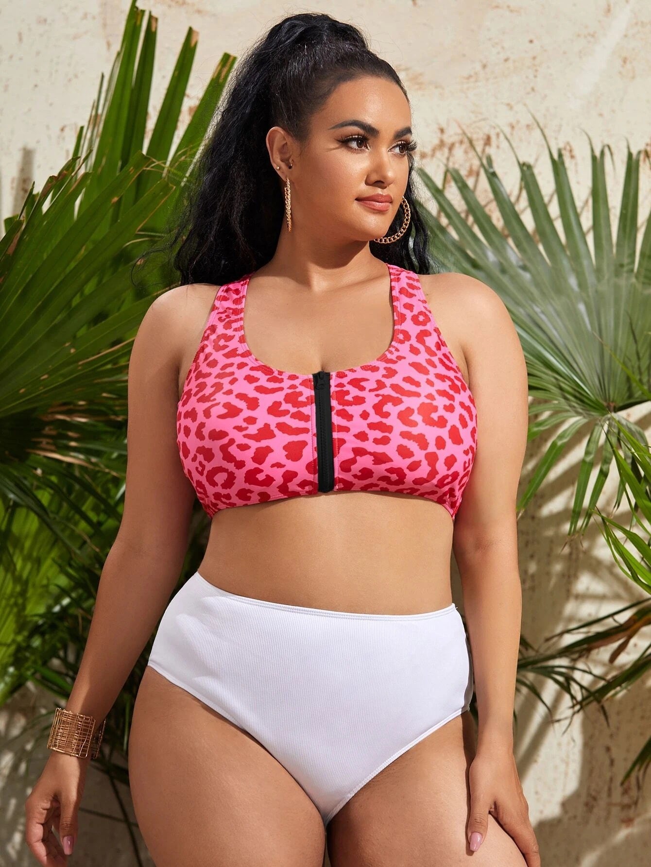 Style Leopard Print Zippered Swimwear Top