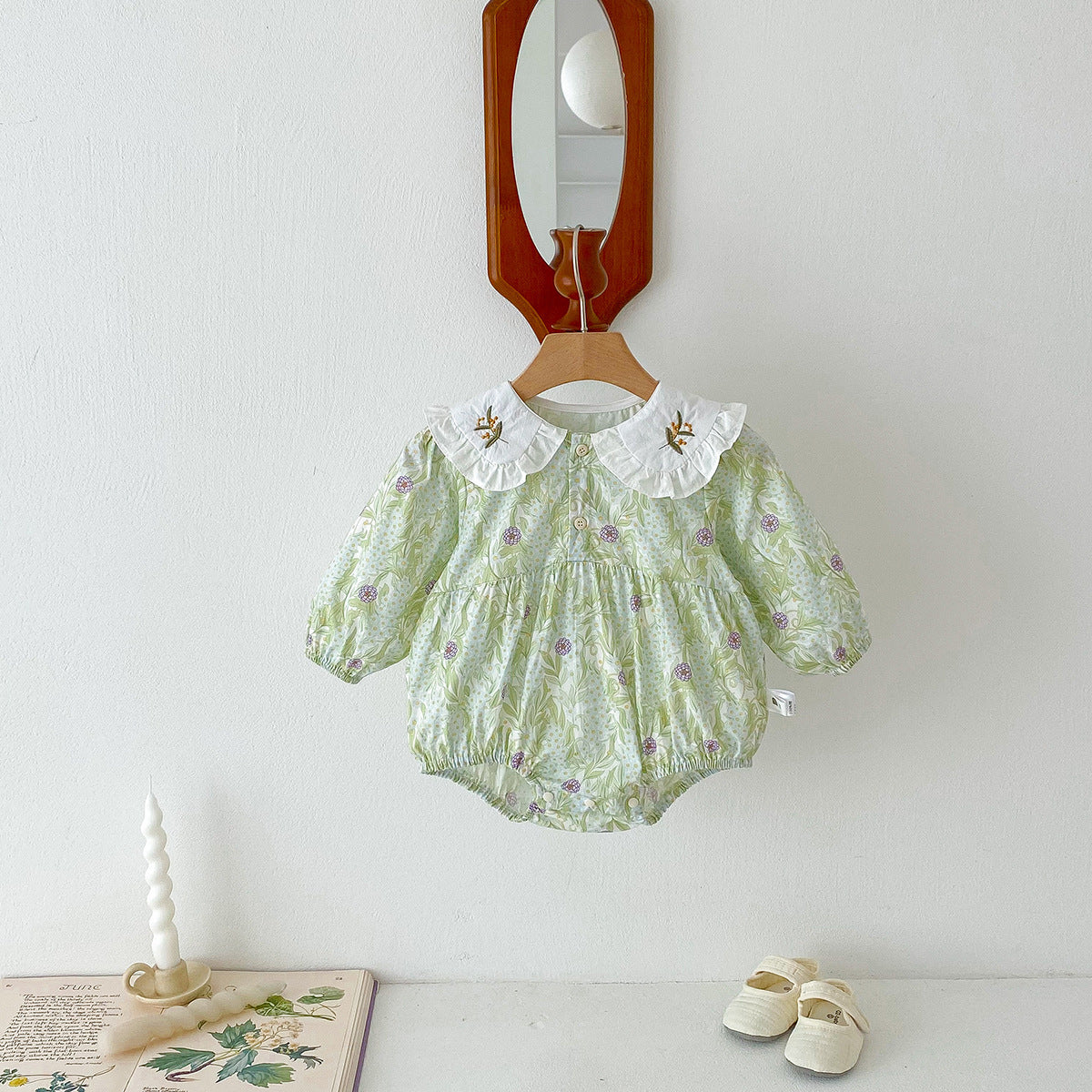 Baby Girl Floral Long Sleeve Bodysuit Chic Onesie