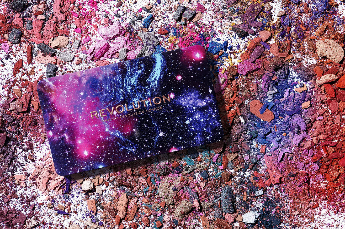 Revolution Beauty London Reloaded Eyeshadow Palette, Highly Pigmented, 15 Shades, Matte and Shimmer Finishes, Iconic 3.0, 16.5g