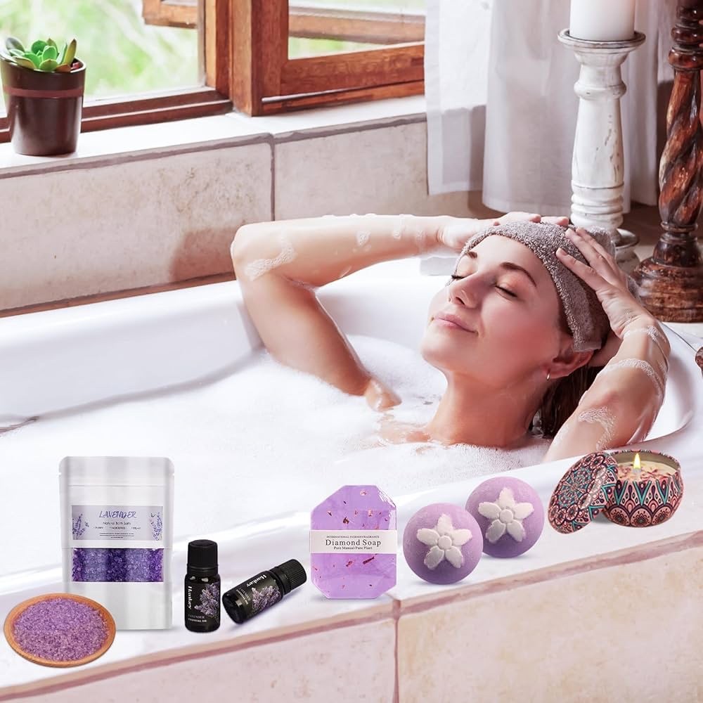 Lavender Pamper Gift Set for Women - Luxury Relaxation Spa Hamper for Her, Uniqu